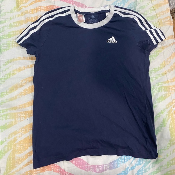 navy adidas tshirt - Picture 2 of 5
